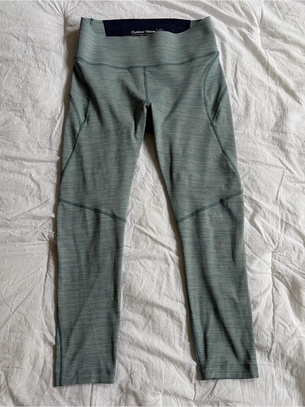 Outdoor Voices Blue Leggings 22” Inseam Small